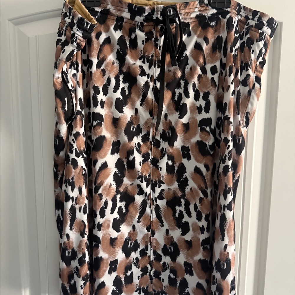 Chic Animal Print Midi Skirt